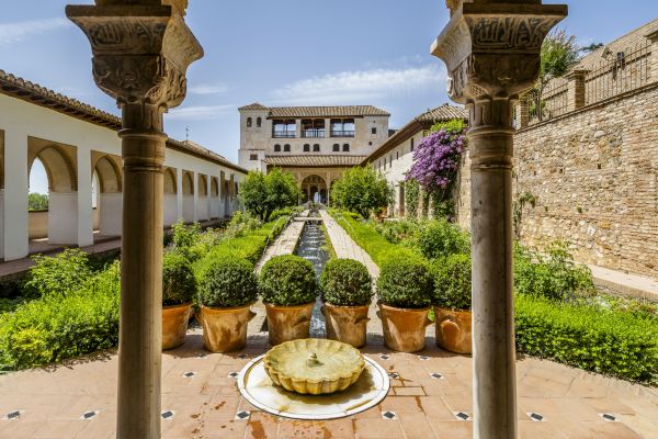 Cost of Courtyard Construction Service in Sun City