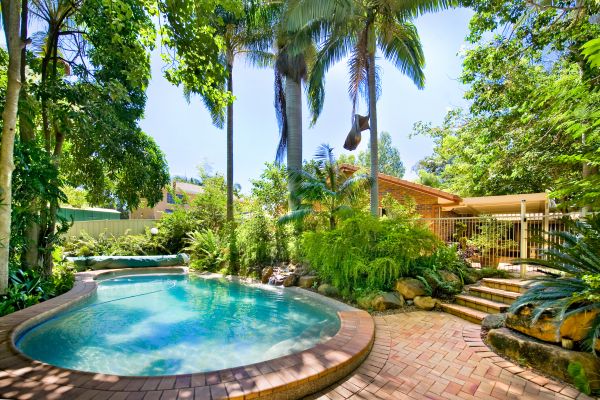 Cost of Pool Patio Paving in Sun City
